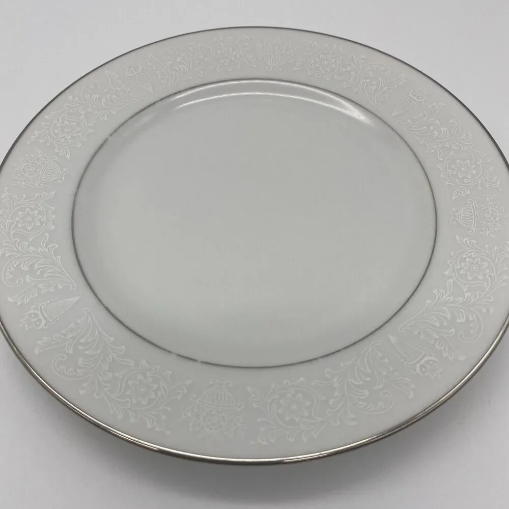 4 Vtg Crown Victoria Fine China Lovelace 6 1/2